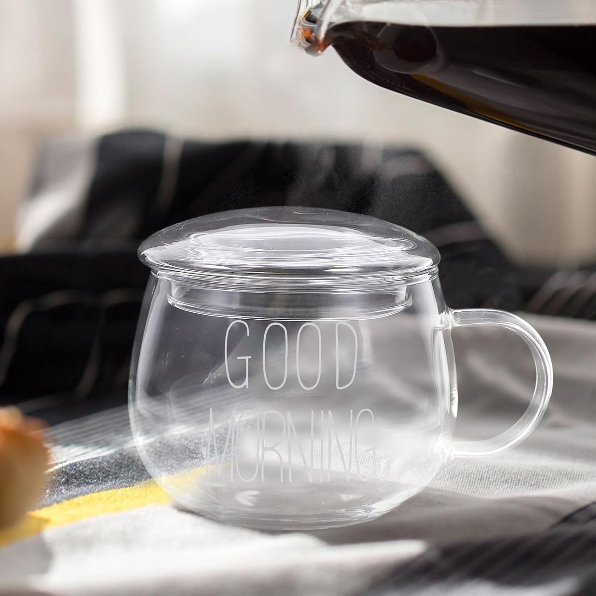 Glass Milk Drinking Cup with Handle, Heat-resistant Glass Water Mug for Breakfast Cereal, Yogurt, Tea – Versatile Household Beverage Cup with Lid