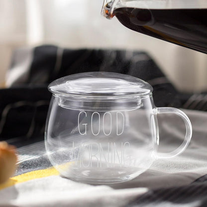 Heat-resistant Glass Milk Cup with Handle, 1pcs Glass Coffee Mug for Breakfast, Oatmeal, Latte, and Tea, Sturdy Household Drinking Cup with White Lettering round Lid, Suitable